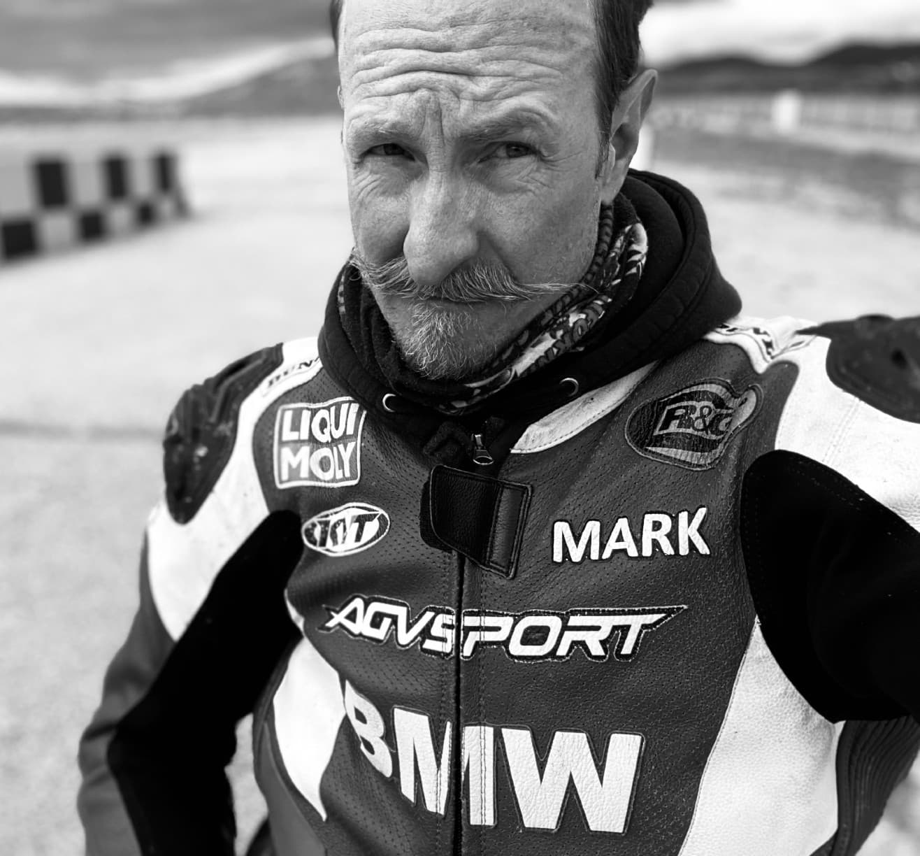 Mark Lee Taylor —  (USA)